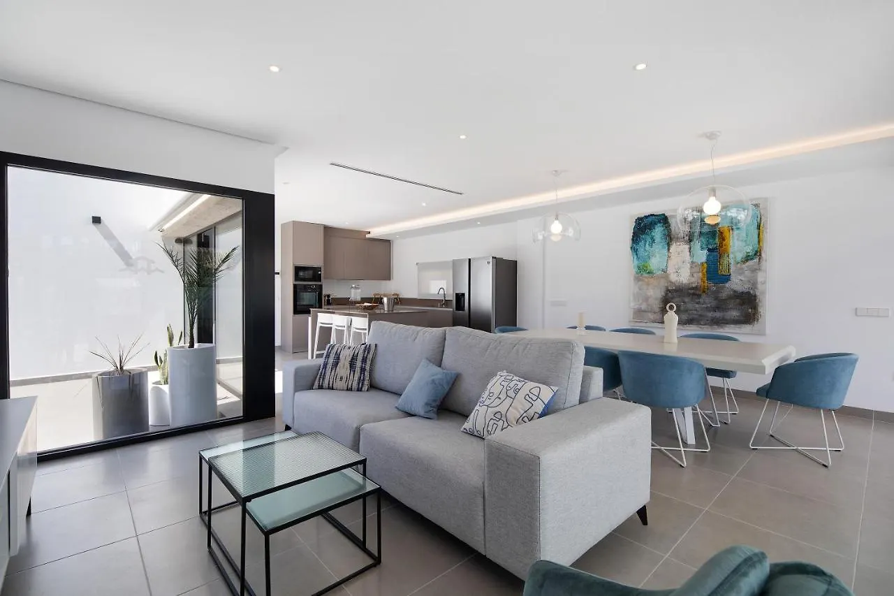 Maria Del Mar Sea Villa Ново-Санкти-Петри